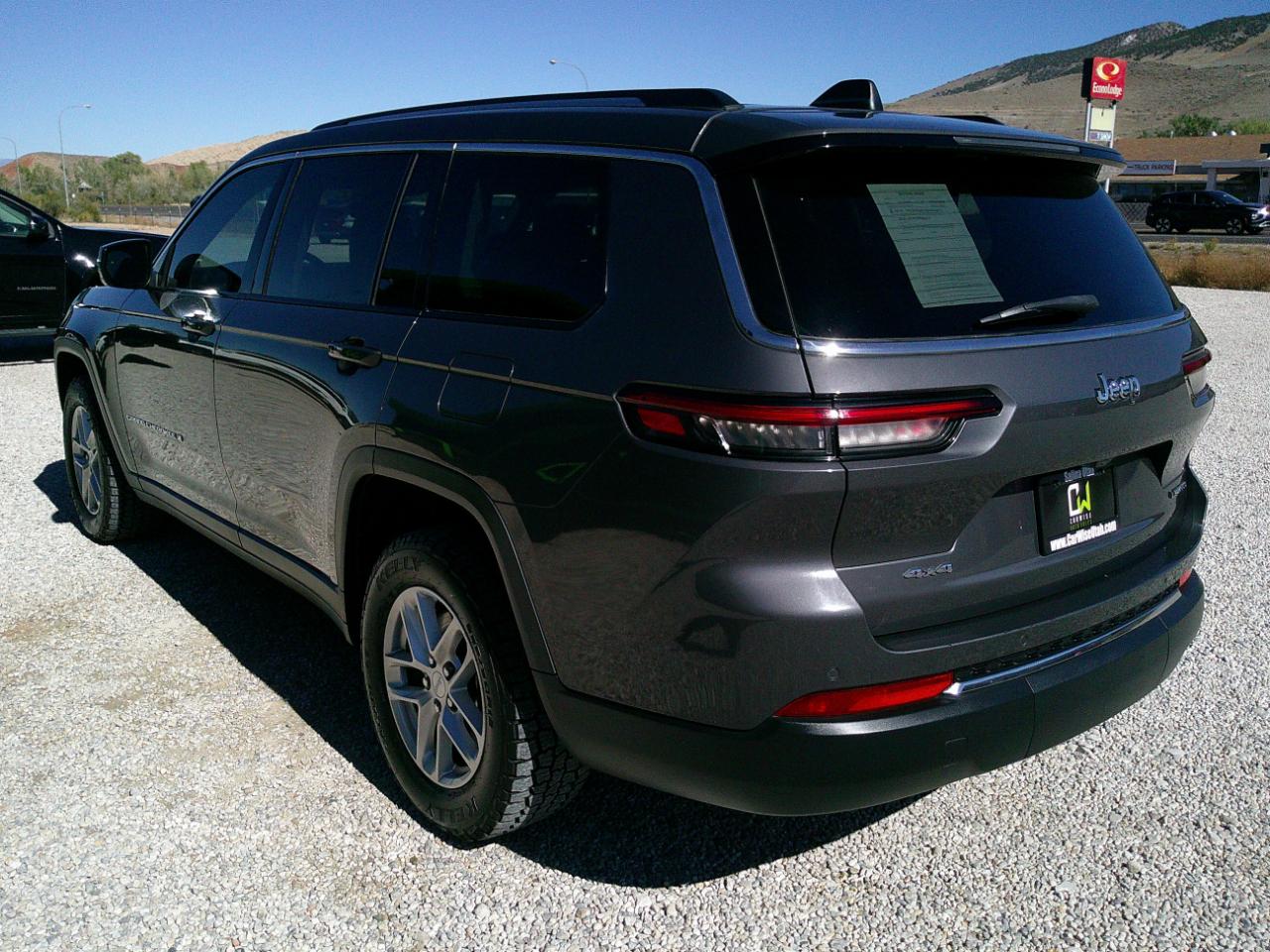 Jeep Grand Cherokee L Laredo 4WD 2023