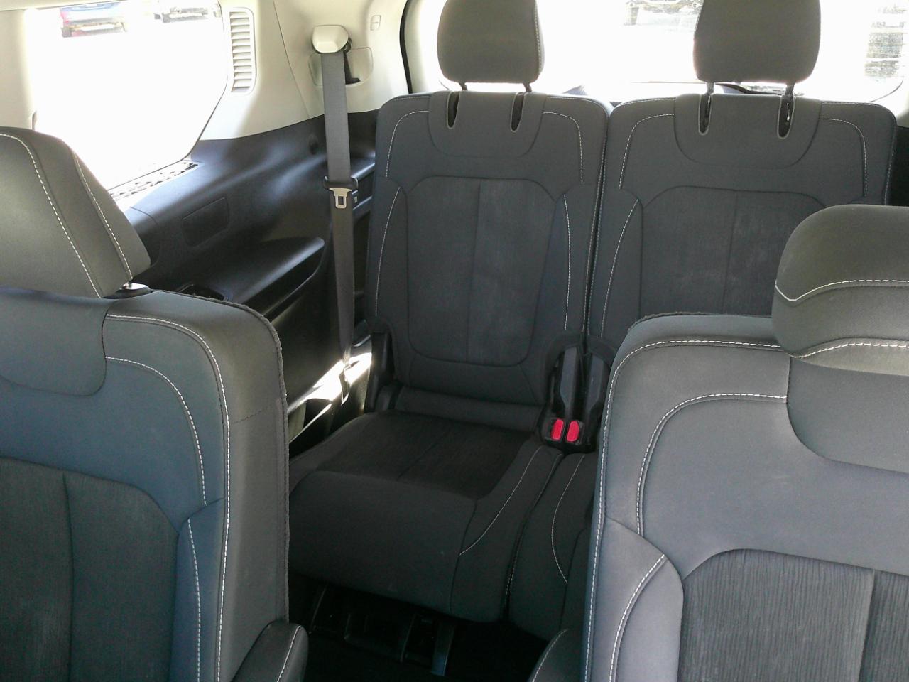 Jeep Grand Cherokee L Laredo 4WD 2023