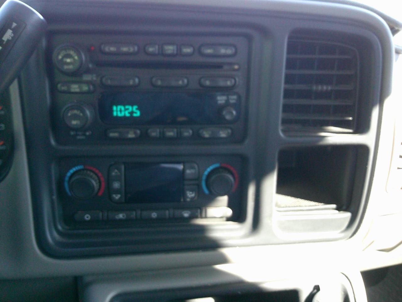 Chevrolet Silverado 2500HD LT Crew Cab 4WD 2005
