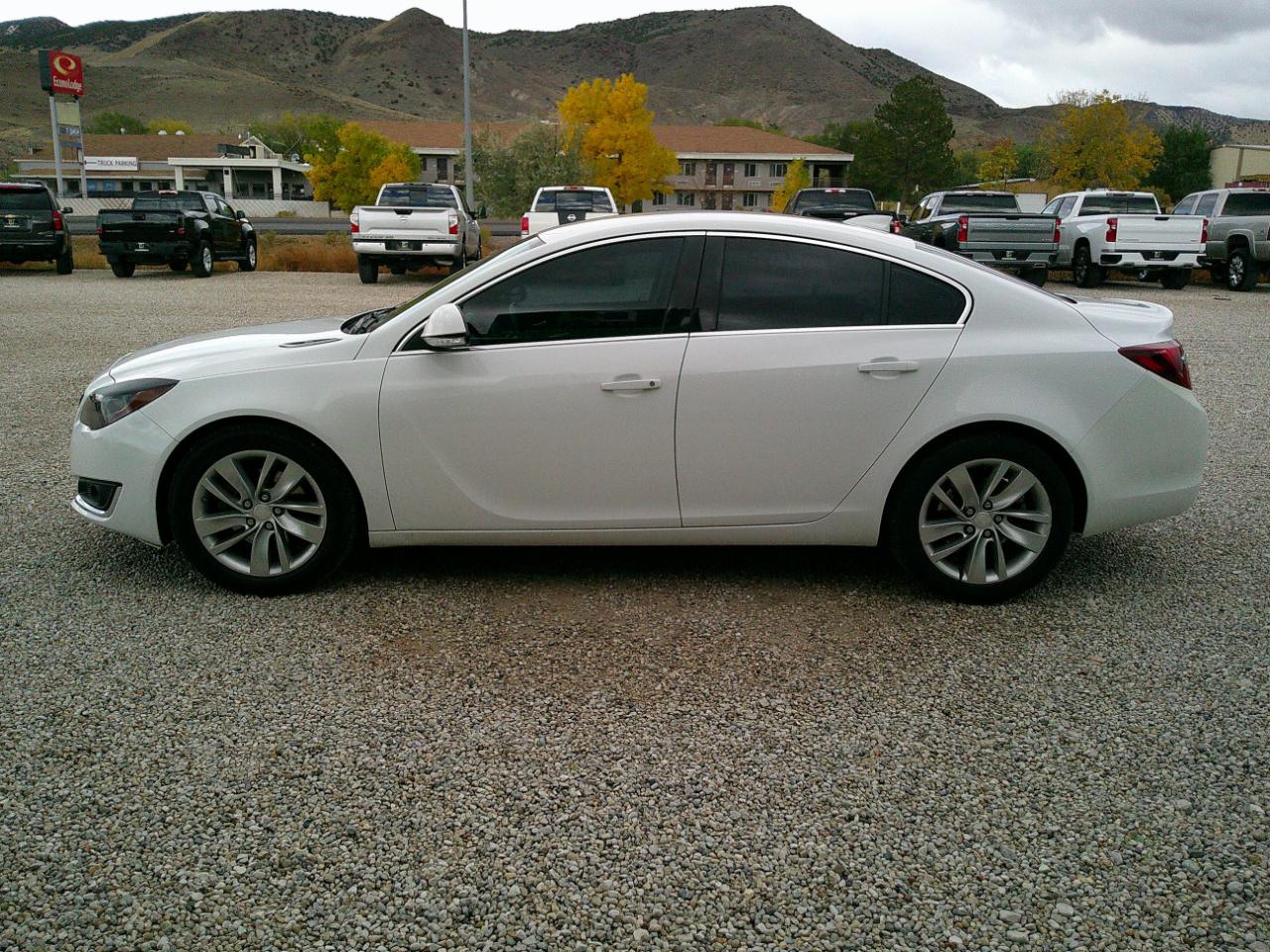 Buick Regal Turbo FWD 2016