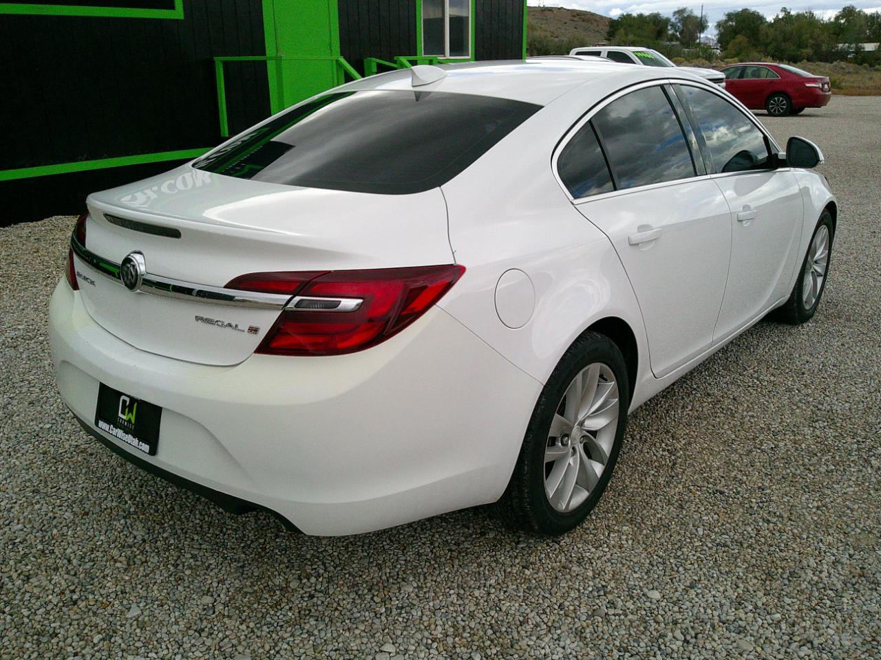 Buick Regal Turbo FWD 2016