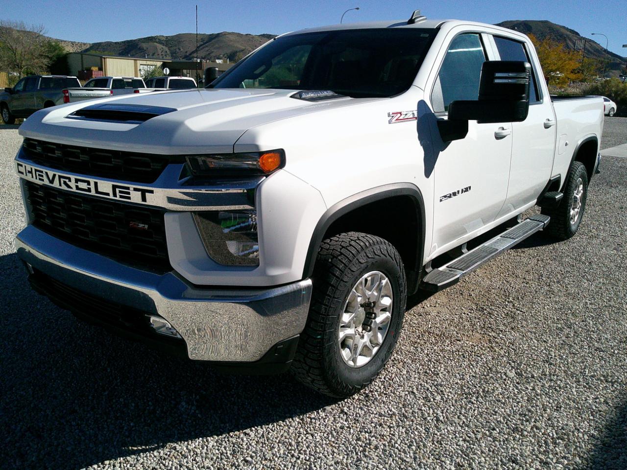 Chevrolet Silverado 2500HD LT Crew Cab Short Box 4WD 2023