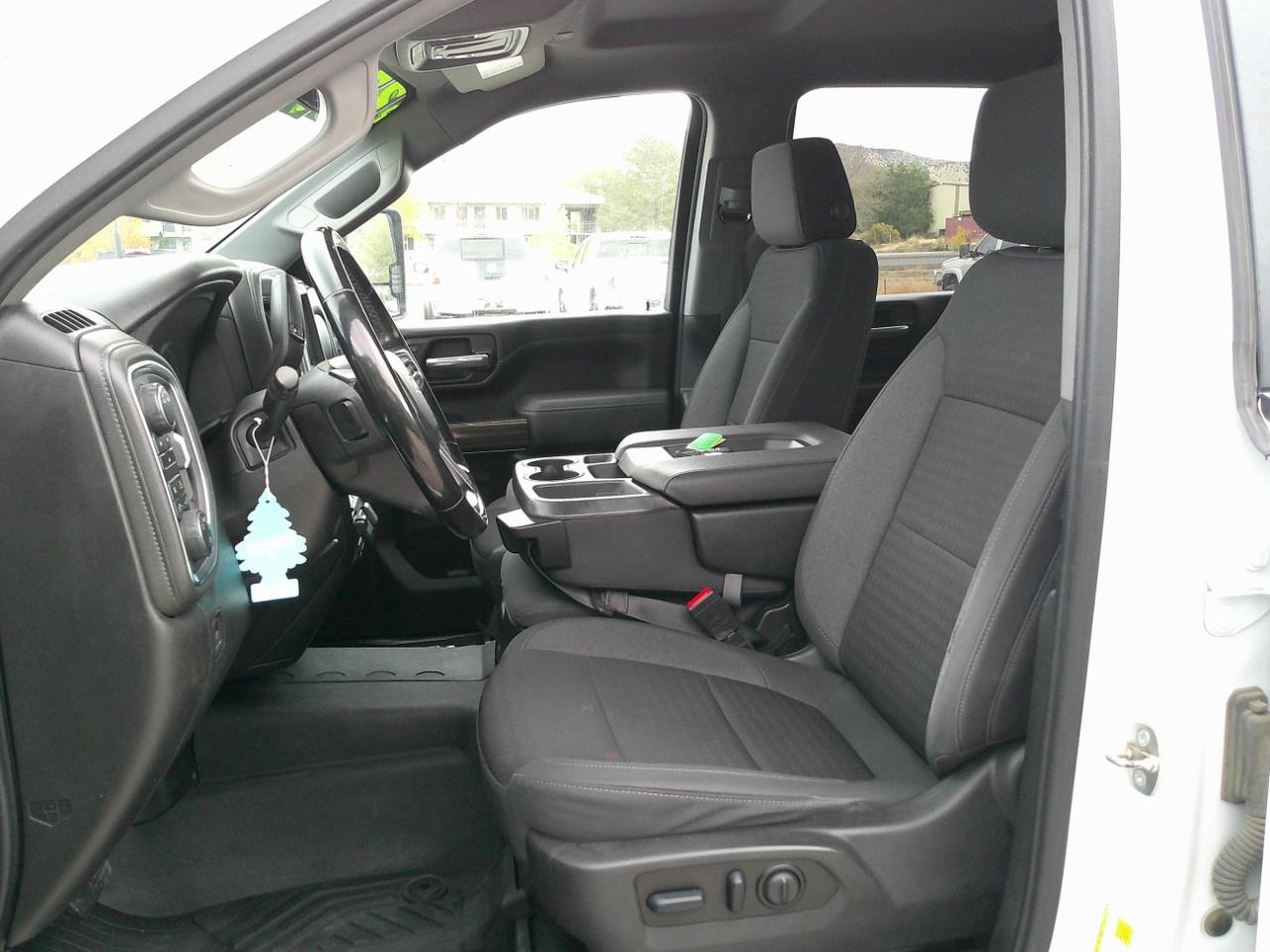 Chevrolet Silverado 2500HD LT Crew Cab 4WD 2023