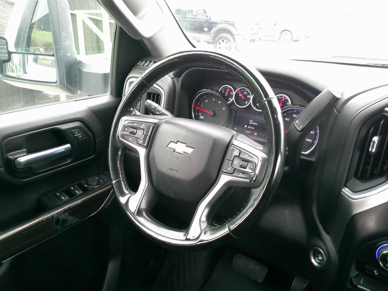 Chevrolet Silverado 2500HD LT Crew Cab 4WD 2023