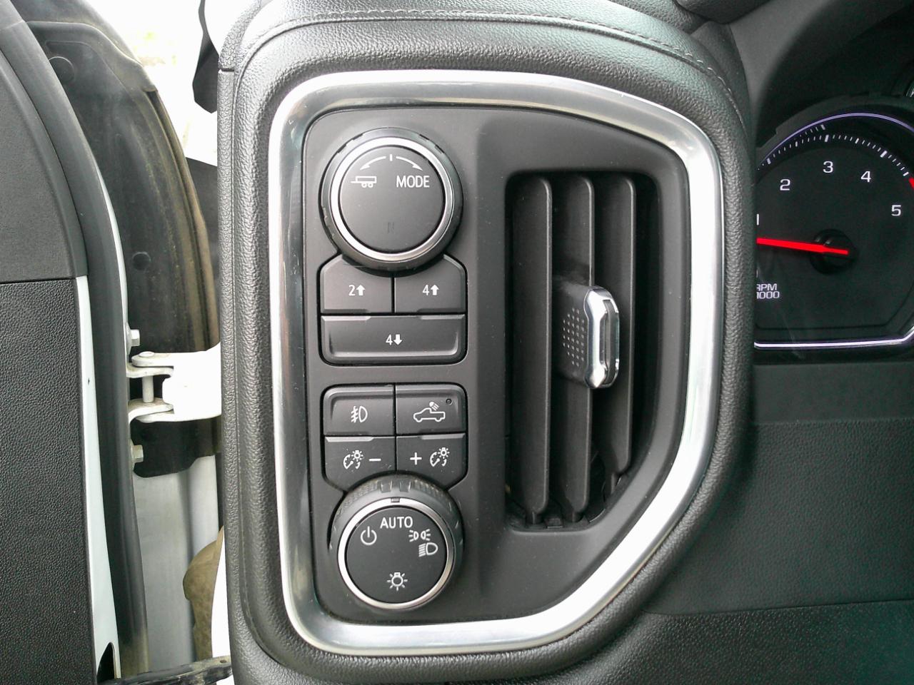 Chevrolet Silverado 2500HD LT Crew Cab 4WD 2023