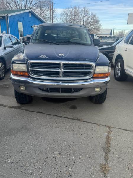 Dodge Dakota Quad Cab 4WD 2001