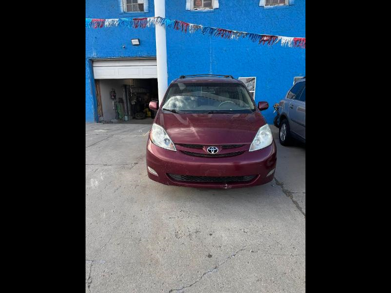 2007 Toyota Sienna XLE FWD