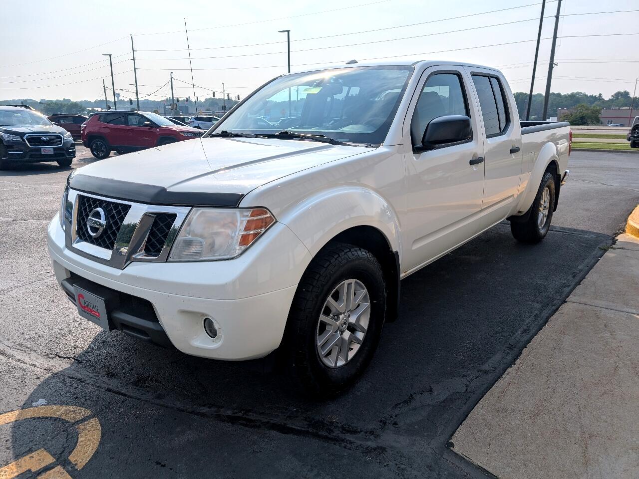 2016 Nissan Frontier SL Crew Cab photo 4