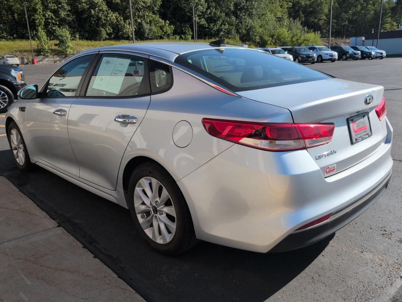 Kia Optima LX 2017