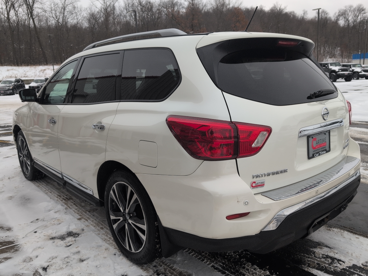 Nissan Pathfinder Platinum 4WD 2017