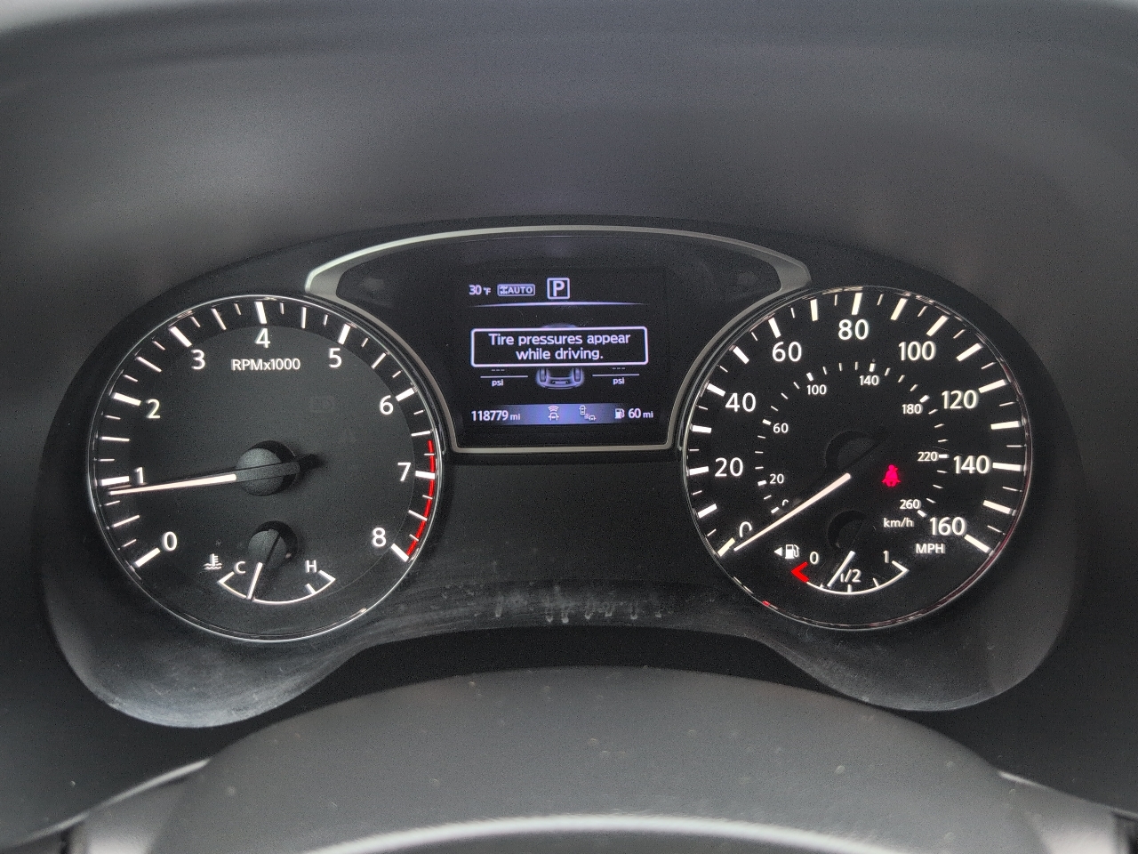 Nissan Pathfinder Platinum 4WD 2017