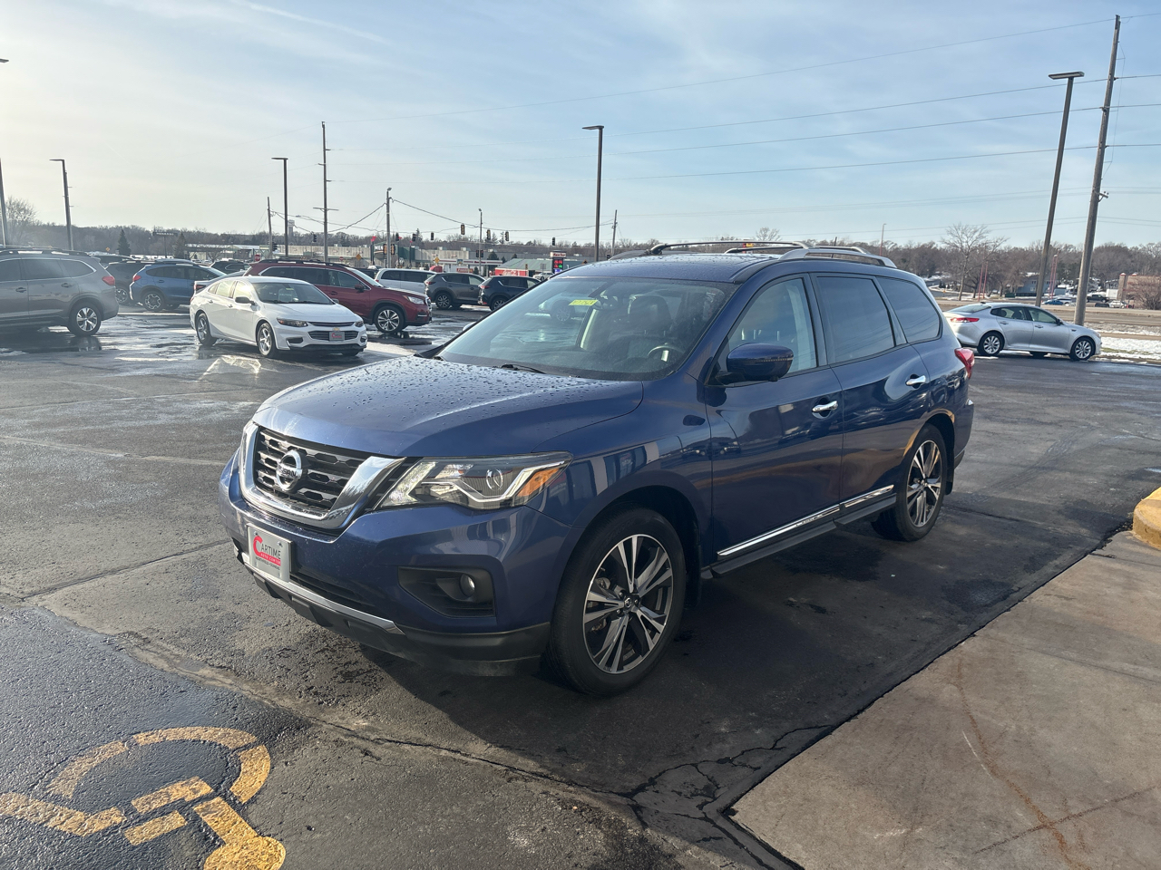 Nissan Pathfinder Platinum 4WD 2017