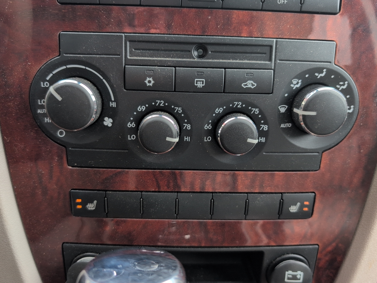 Jeep Grand Cherokee Overland 4WD 2008