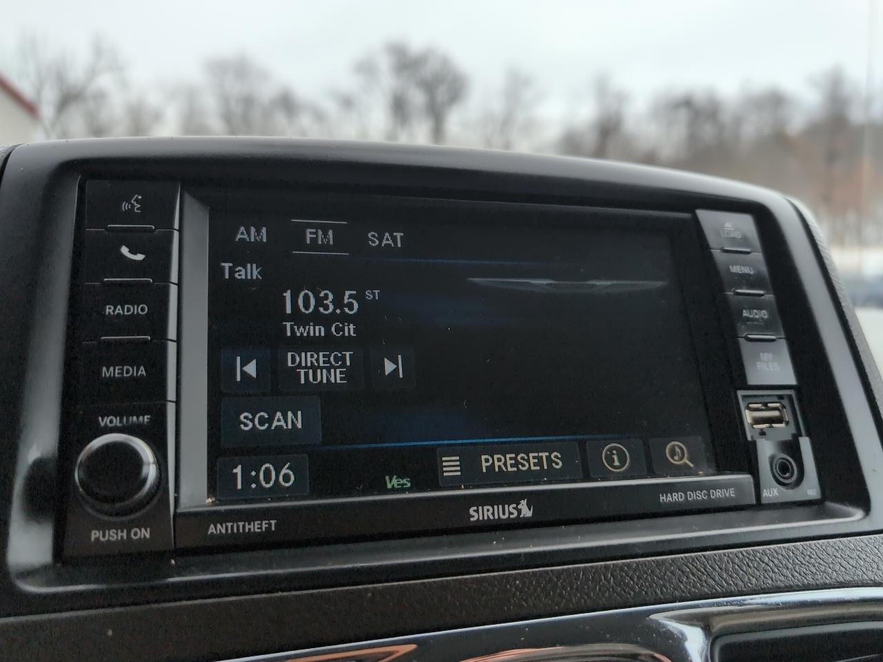 Chrysler Town & Country Touring 2016