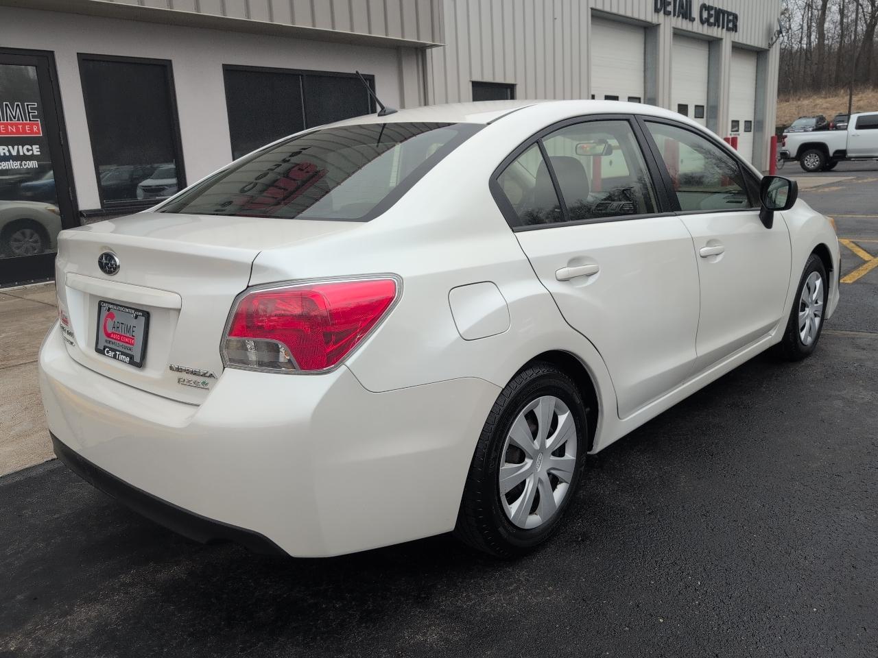 Subaru Impreza Base 4-Door 2014