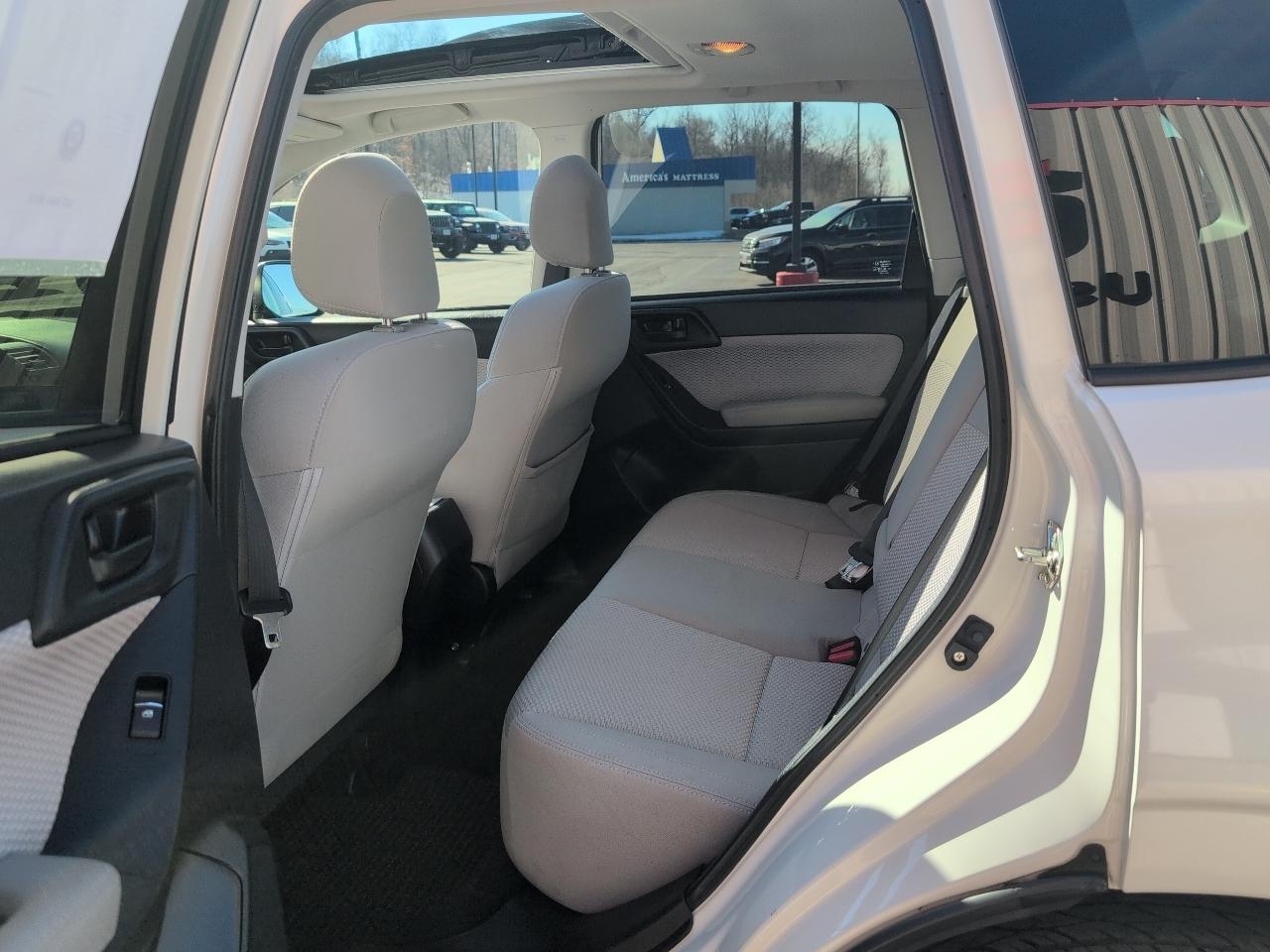 Subaru Forester 2.5i Premium PZEV CVT 2017