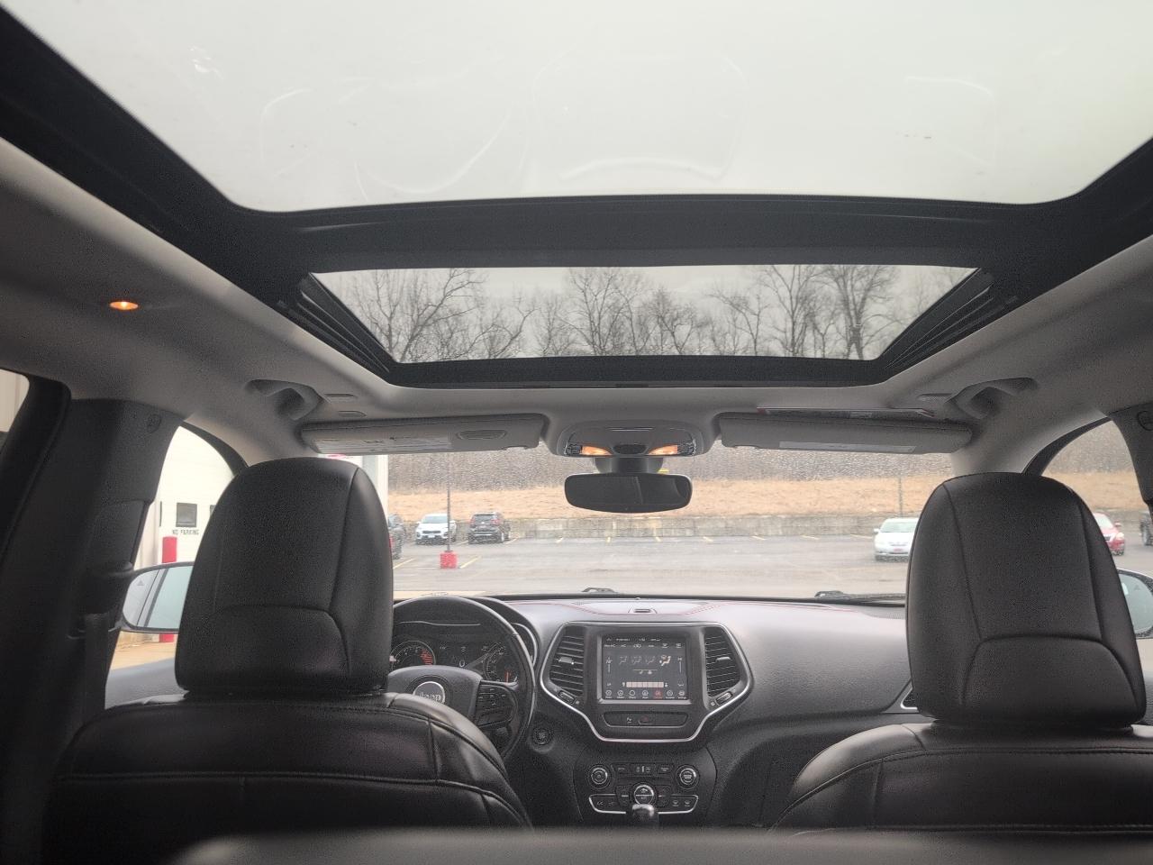 Jeep Cherokee Trailhawk 4WD 2019