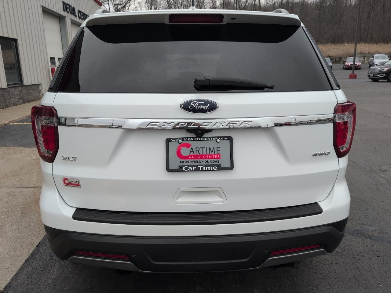 Ford Explorer XLT 4WD 2019