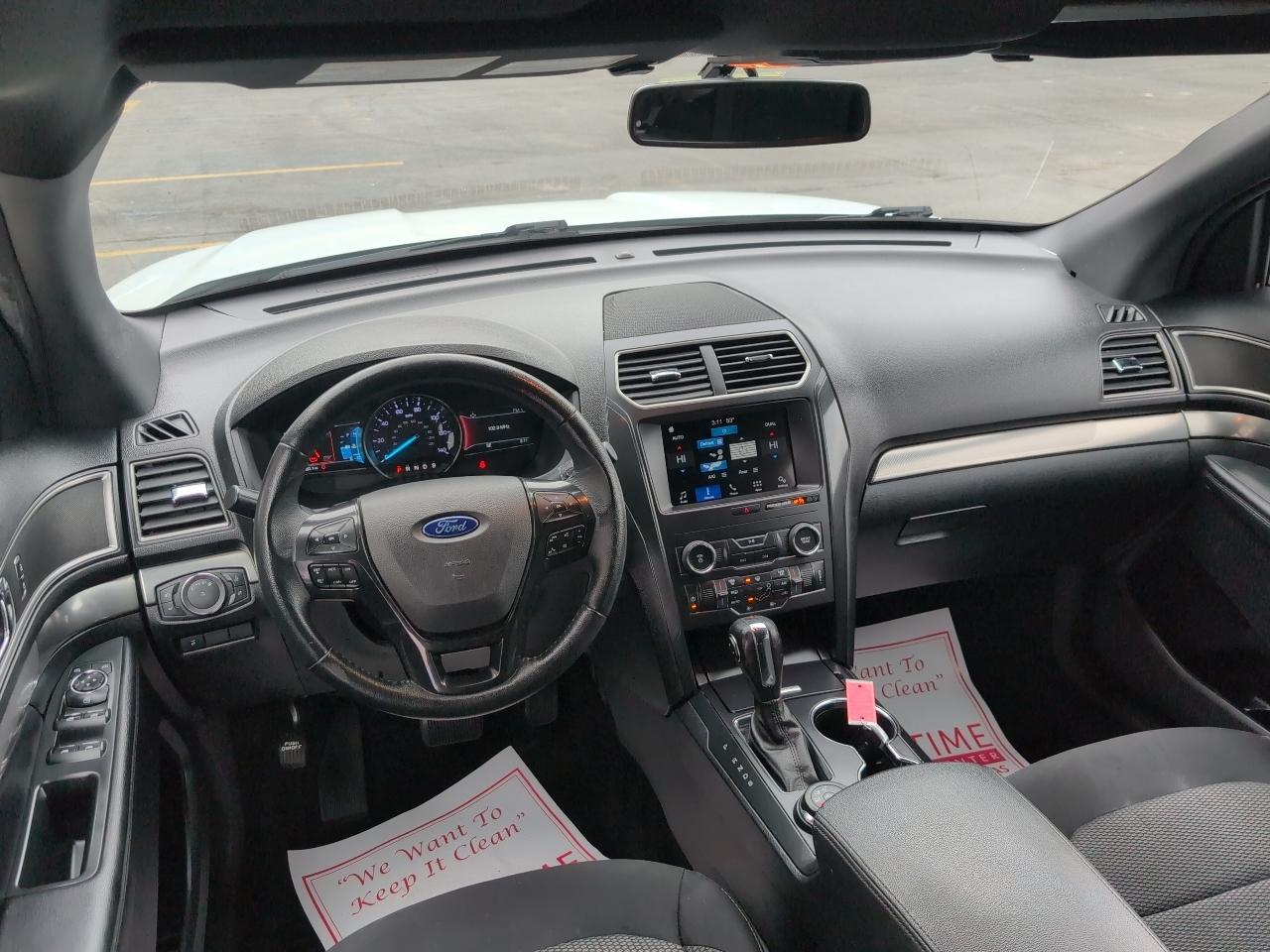 Ford Explorer XLT 4WD 2019