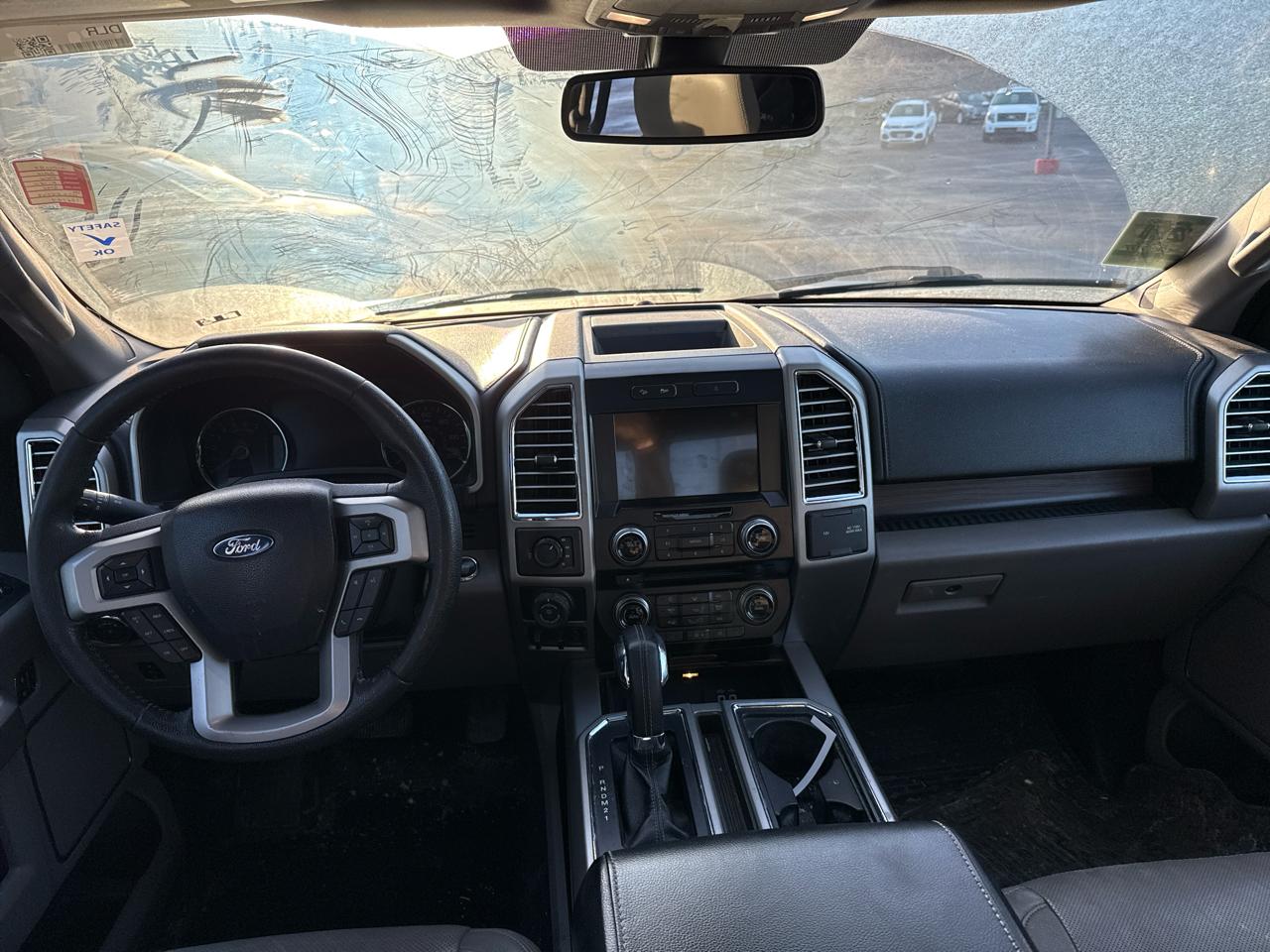 Ford F-150 Lariat SuperCrew 5.5-ft. Bed 4WD 2016