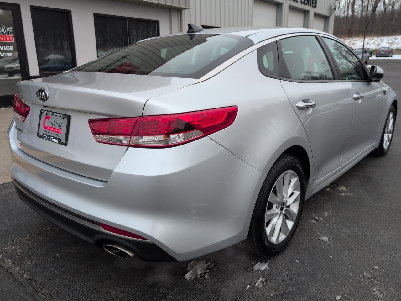 Kia Optima LX 2017