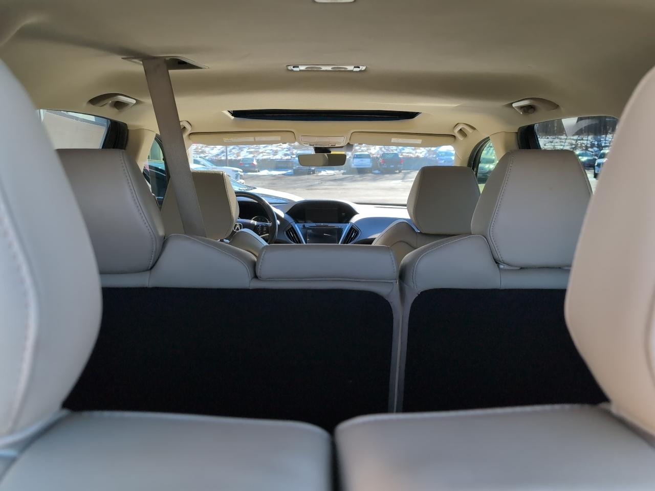 Acura MDX SH-AWD 9-Spd AT w/Tech Package 2017