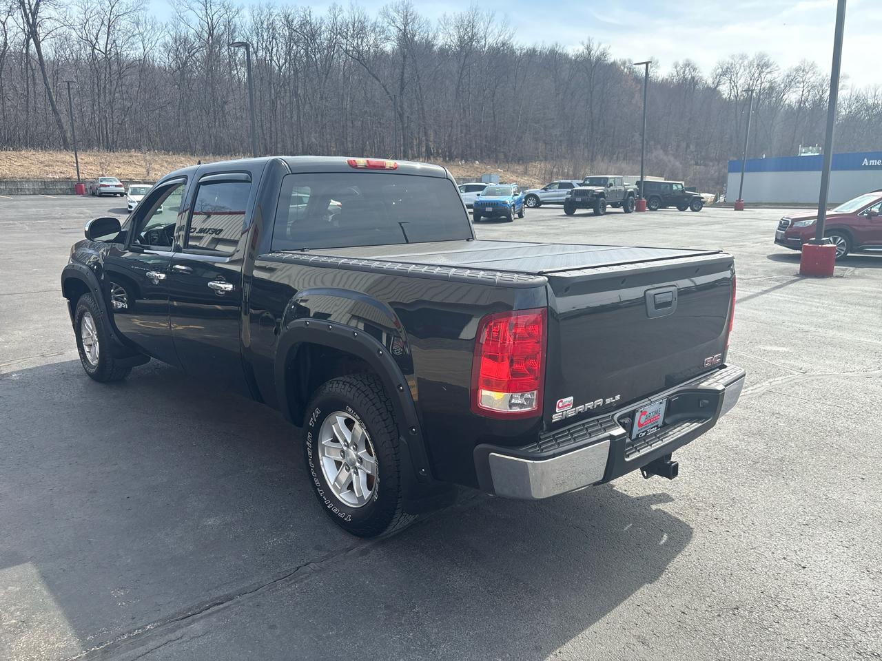GMC Sierra 1500 SLE Crew Cab 4WD 2013
