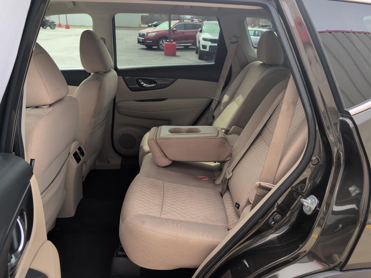 Nissan Rogue S AWD 2017