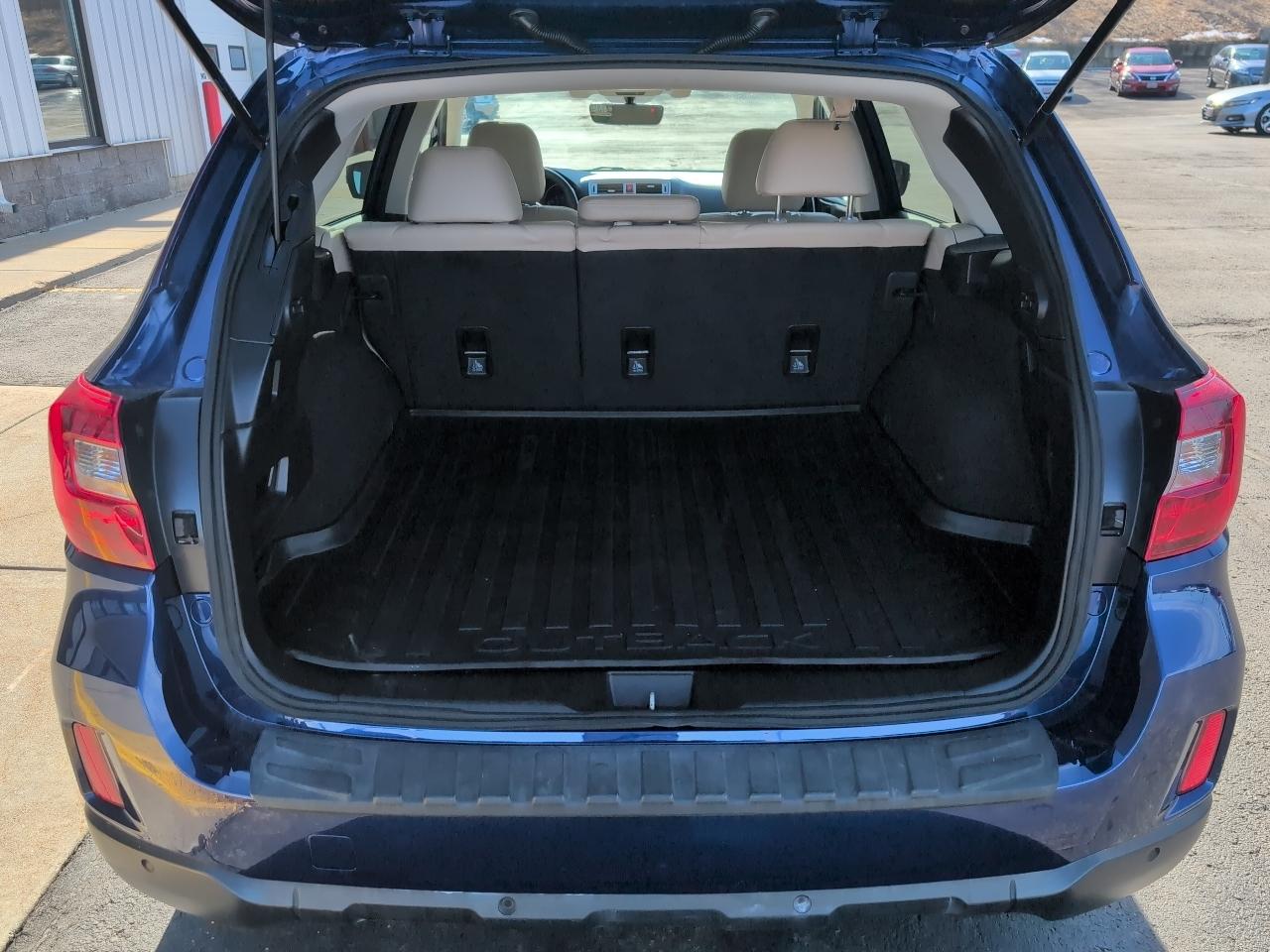 Subaru Outback 2.5i Limited 2017