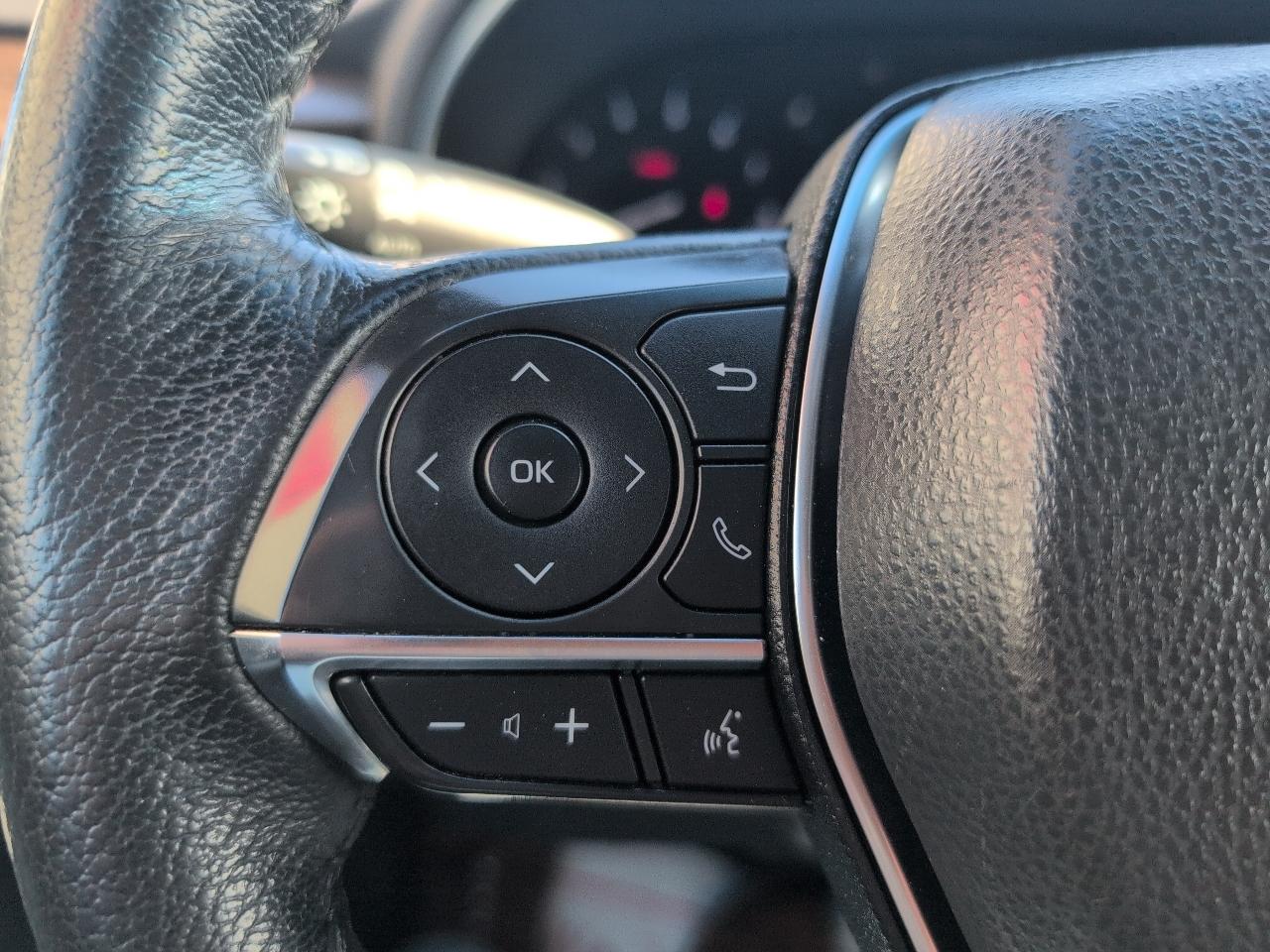 Toyota Avalon XLE 2021