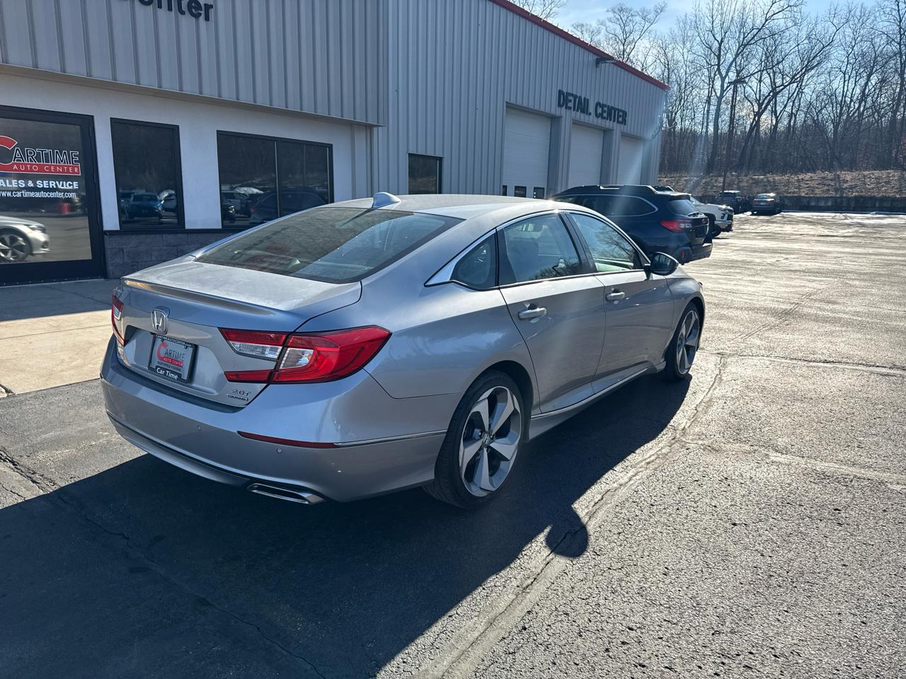 Honda Accord Touring 2.0T 2019