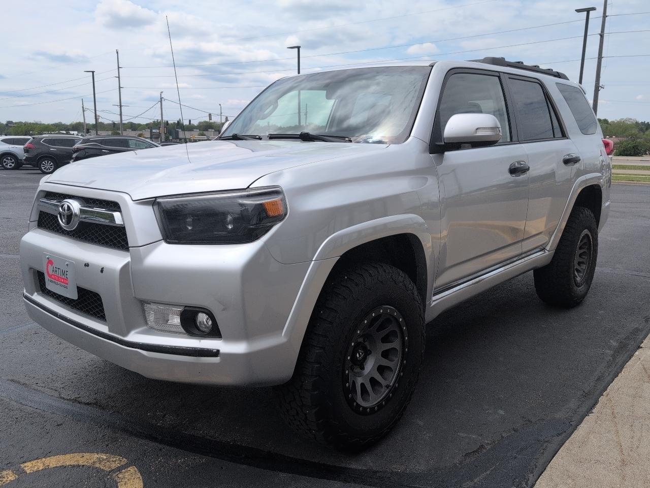 Toyota 4Runner Limited V6 4WD 2013