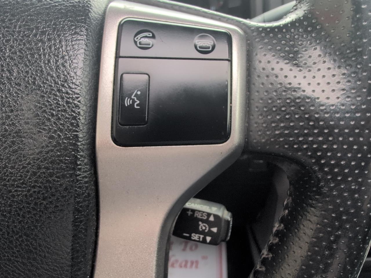 Toyota 4Runner Limited V6 4WD 2013