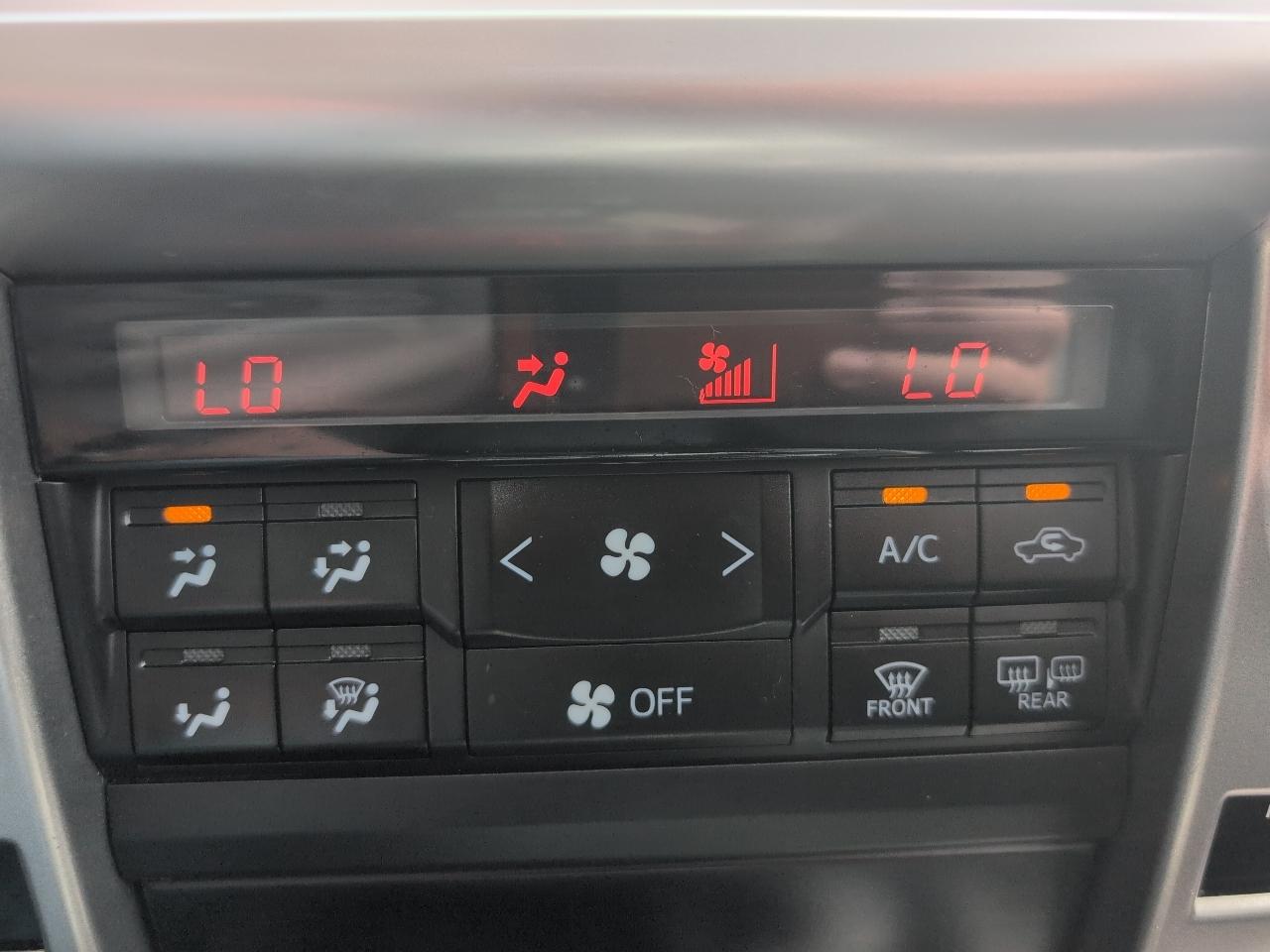 Toyota 4Runner Limited V6 4WD 2013