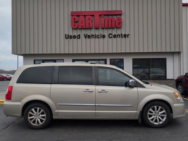 Gold 2015 Chrysler Town & Country Limited Platinum FWD Minivan Front-Wheel Drive Automatic
