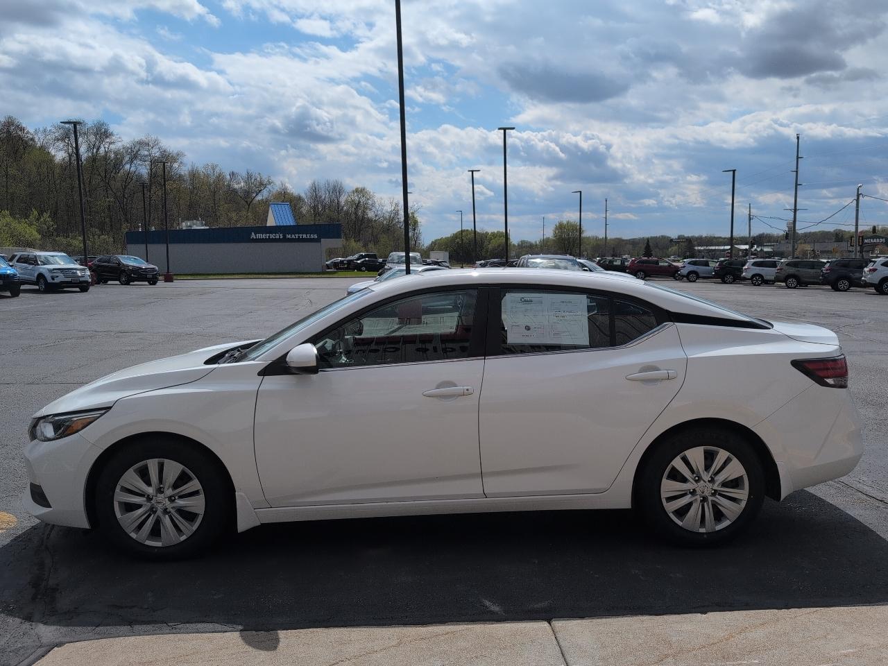 Nissan Sentra S 2022