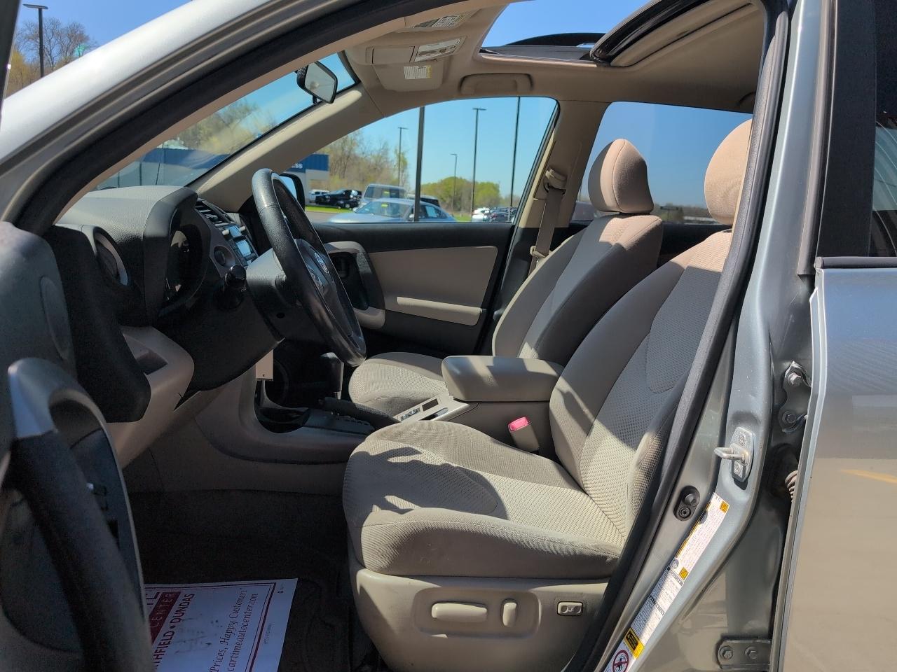 Toyota RAV4 Limited I4 4WD 2007