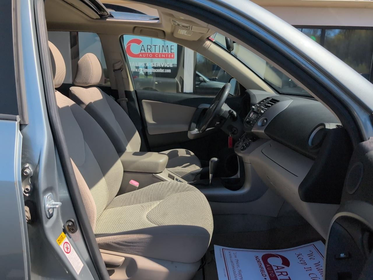 Toyota RAV4 Limited I4 4WD 2007