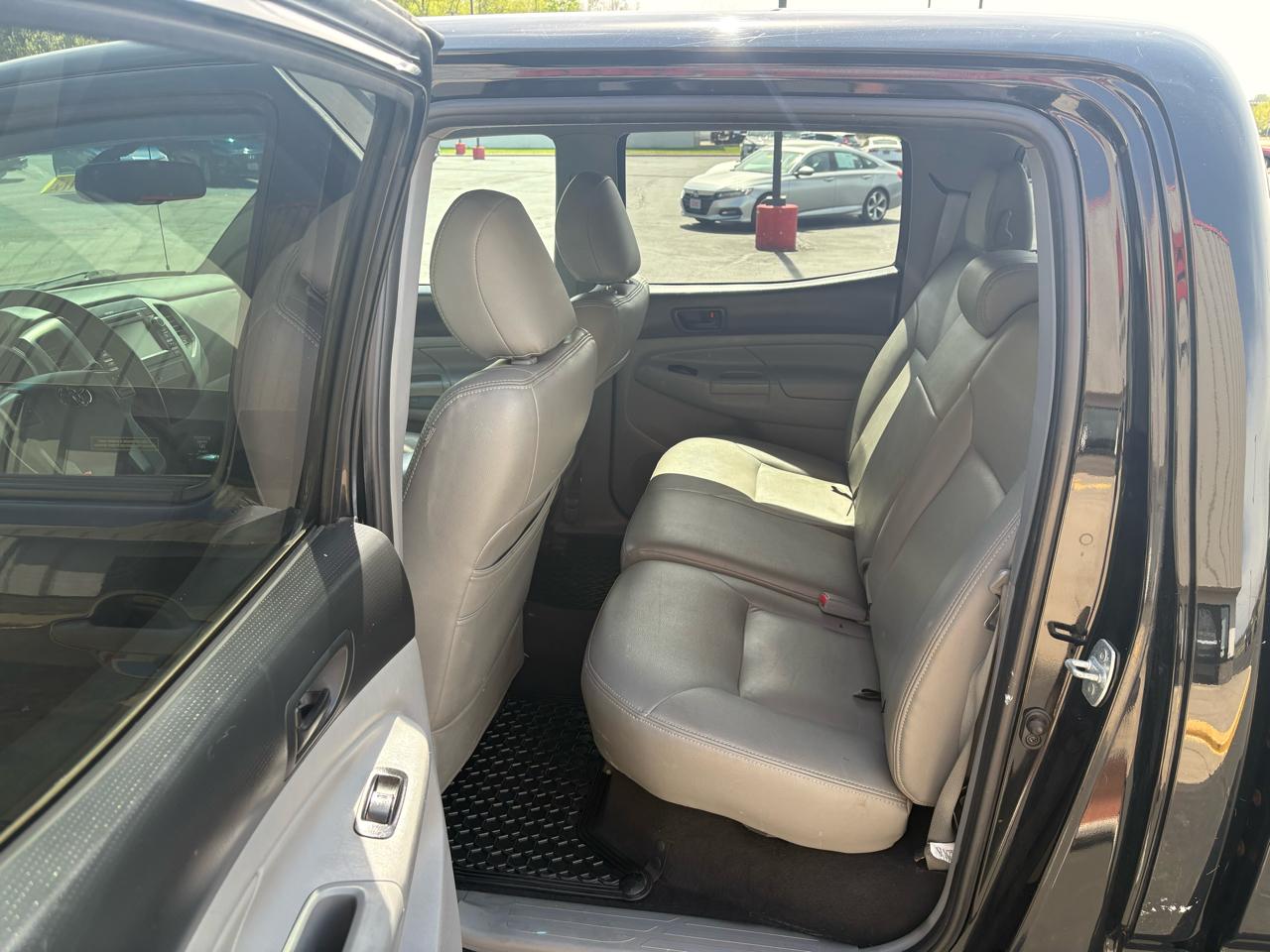 Toyota Tacoma Double Cab Long Bed V6 Auto 4WD 2013