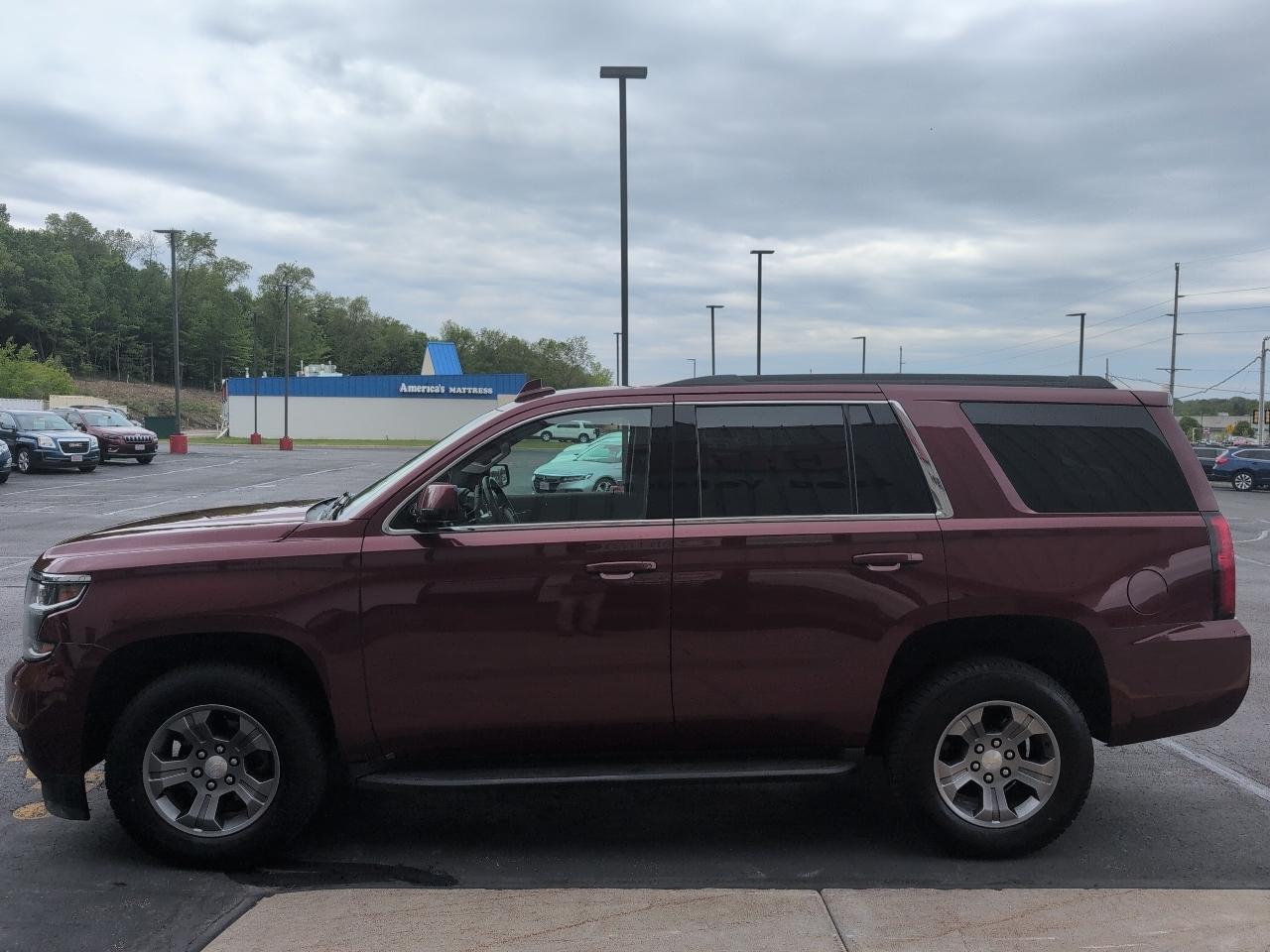 View vehicle photo 5