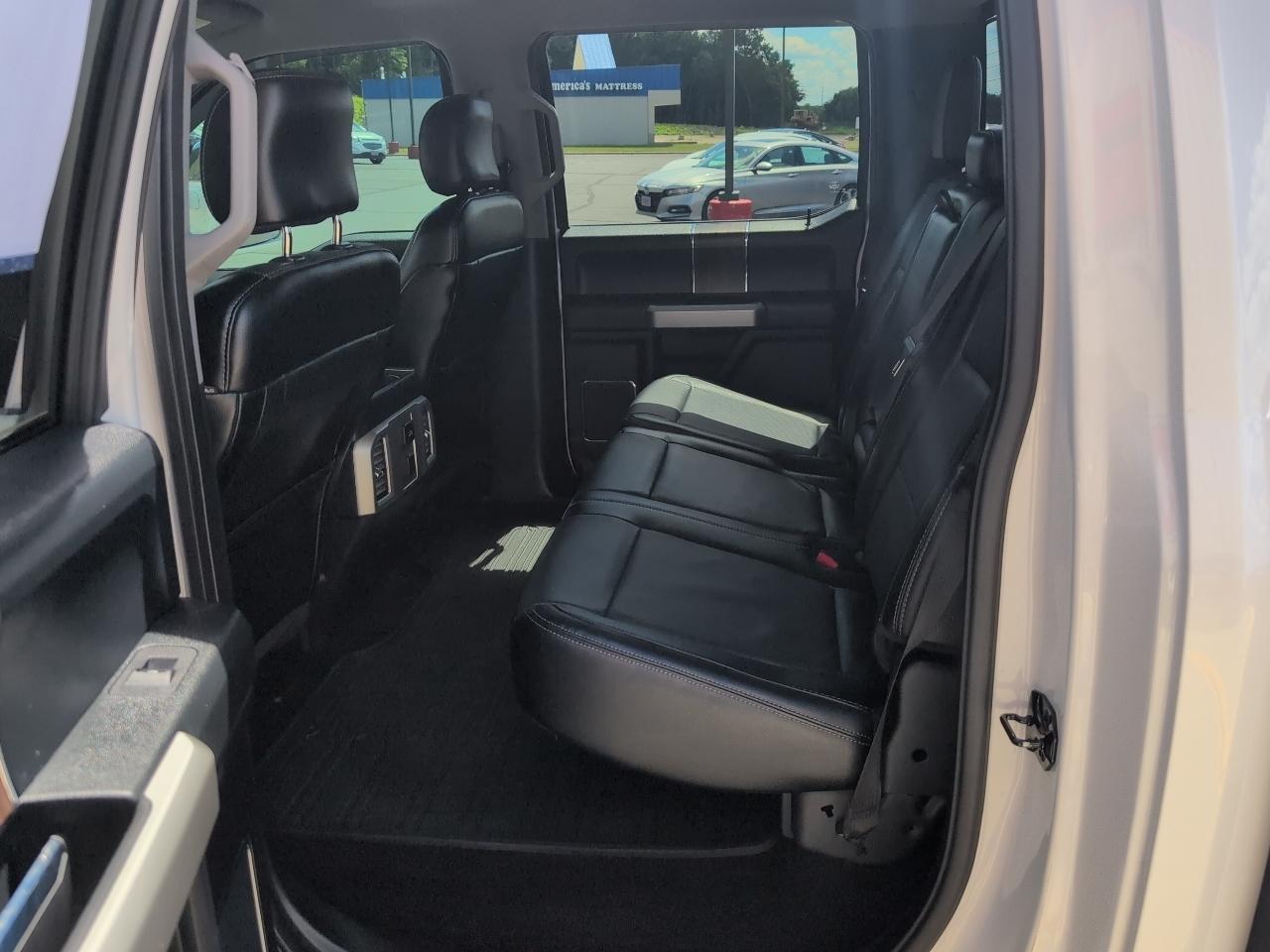 Ford F-150 Lariat SuperCrew 5.5-ft. Bed 4WD 2016