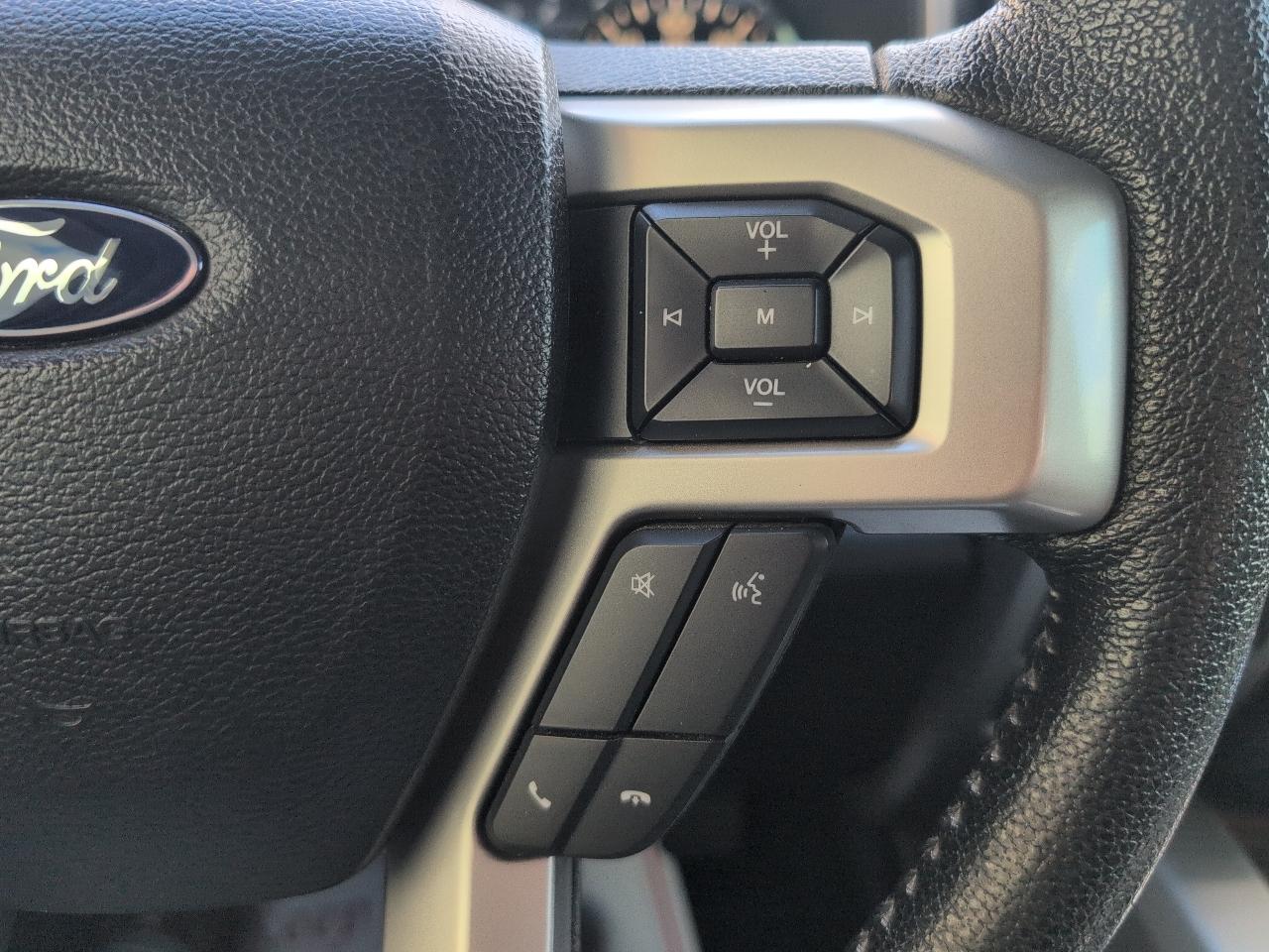 Ford F-150 Lariat SuperCrew 5.5-ft. Bed 4WD 2016
