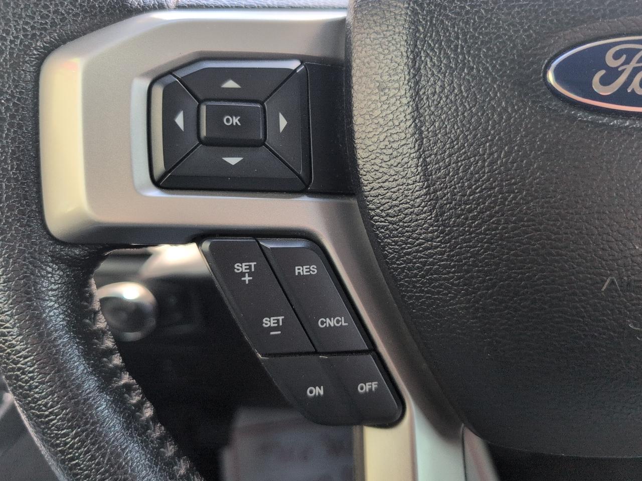 Ford F-150 Lariat SuperCrew 5.5-ft. Bed 4WD 2016