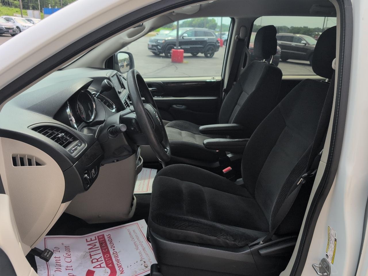Dodge Grand Caravan SE 2019