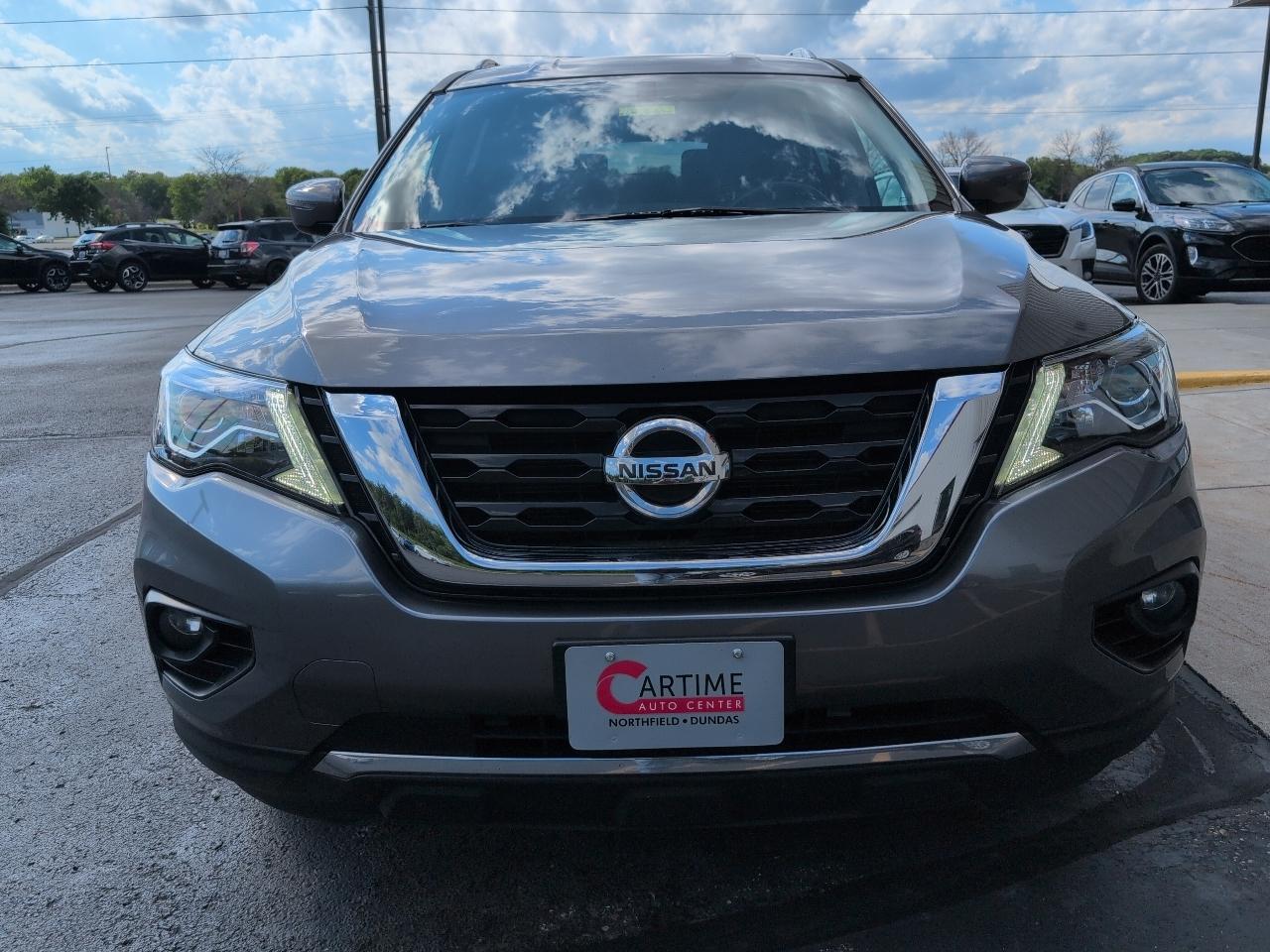 Nissan Pathfinder SV 4D SUV 4WD 2017