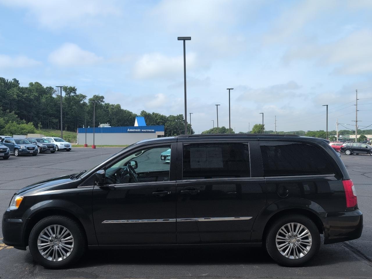 Chrysler Town & Country  2016
