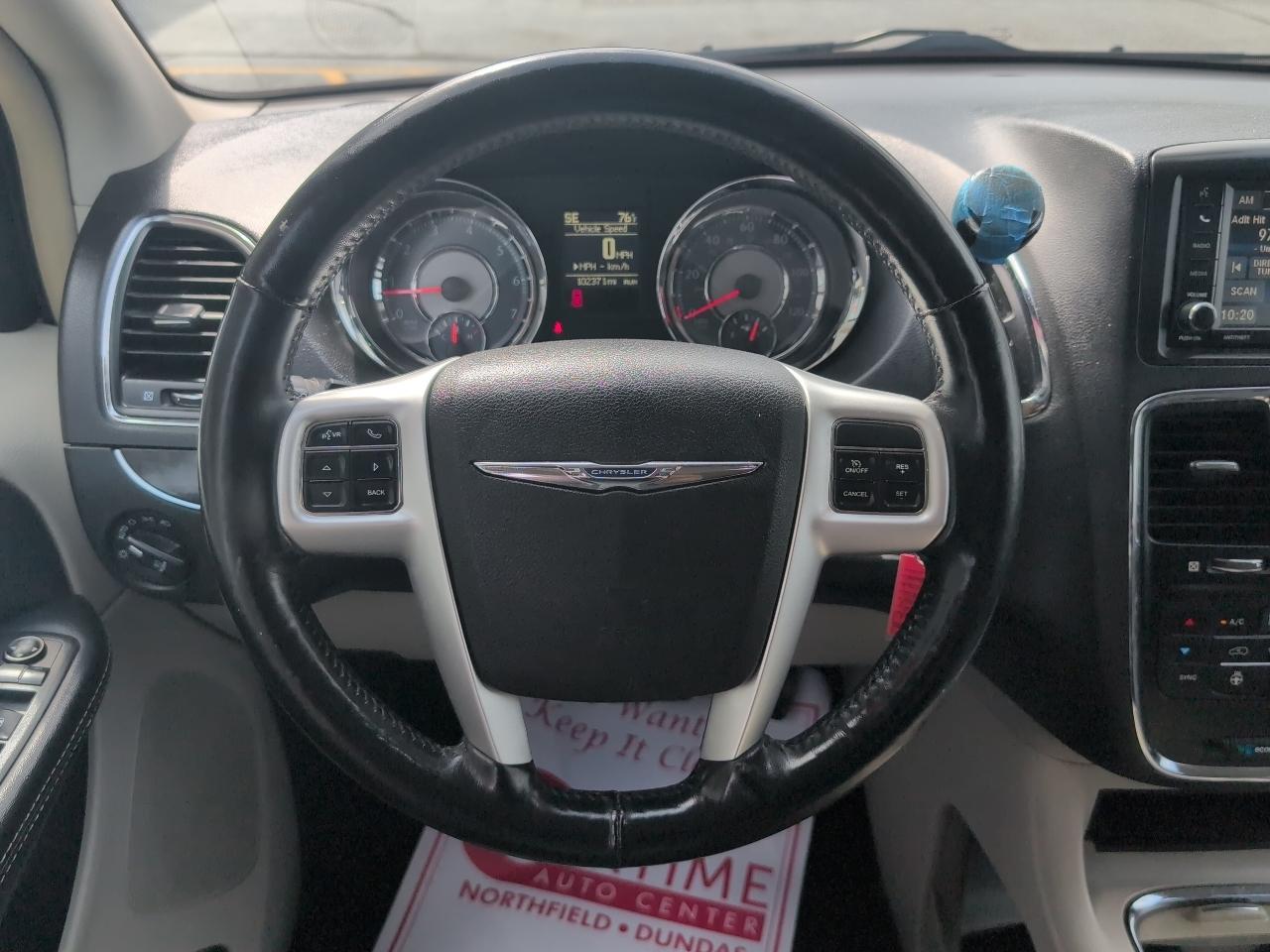 Chrysler Town & Country  2016