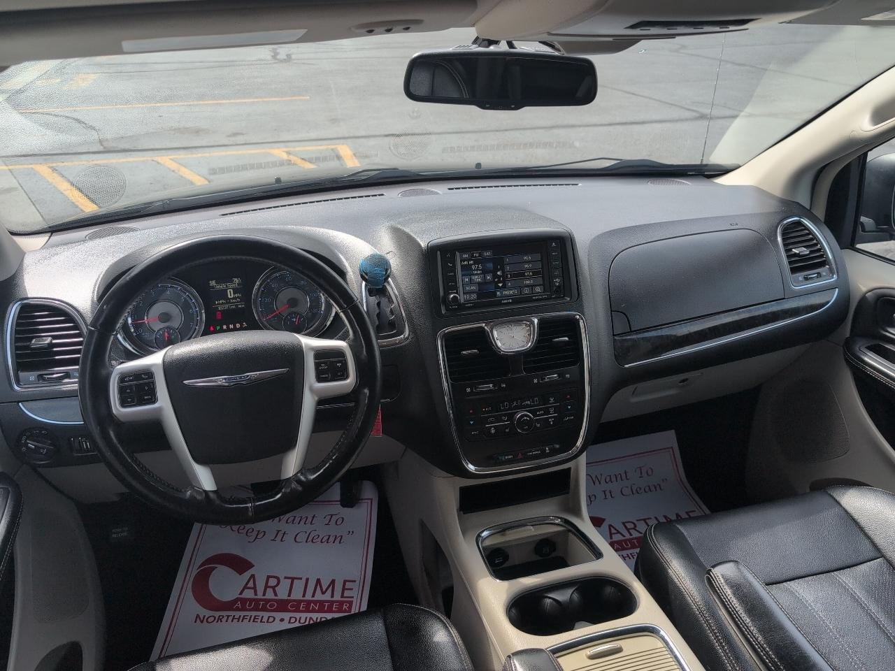 Chrysler Town & Country  2016
