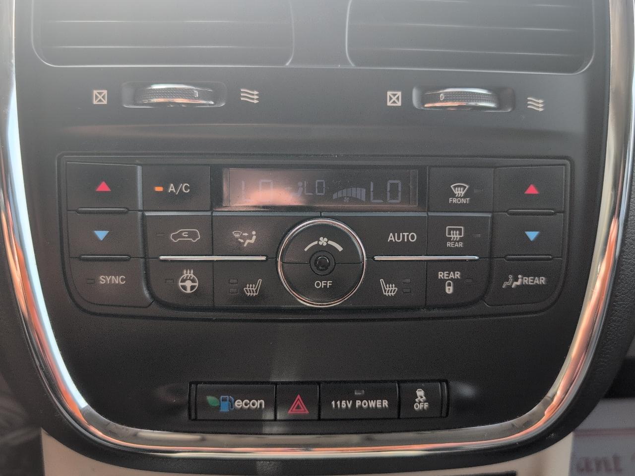 Chrysler Town & Country  2016