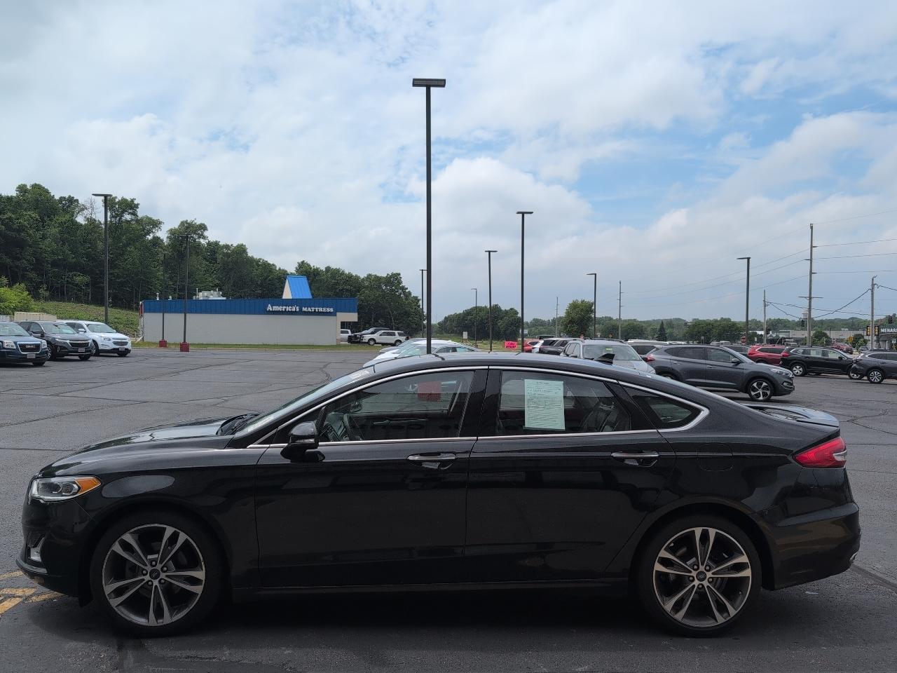 Ford Fusion Titanium AWD 2019